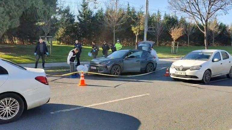  İstanbul, Bakırköy Otomobilde kanlı pusu