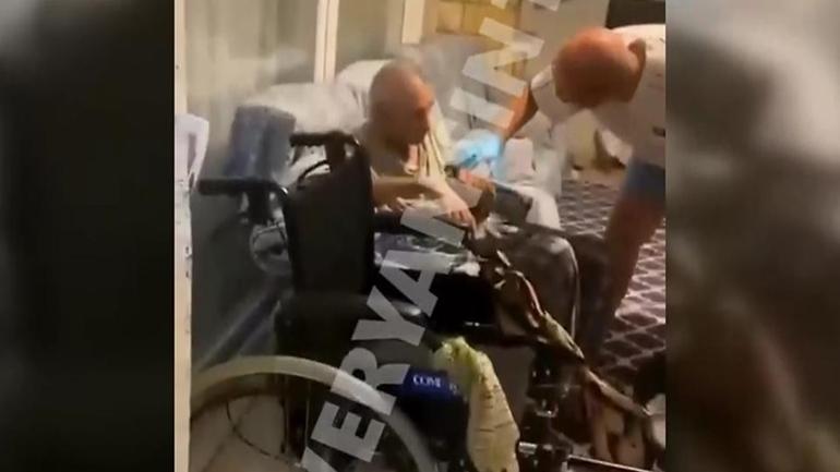 Özel huzurevinde şiddet... Eldiven takıp darbetti