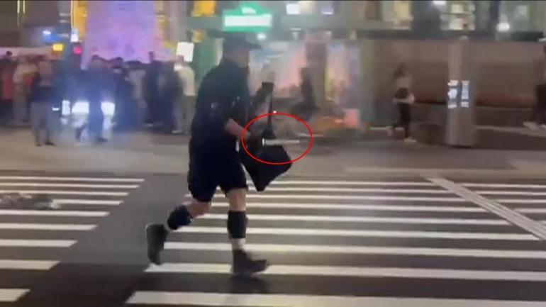 SON DAKİKA Tayvanda metro istasyonunda bıçaklı saldırı: 3 ölü