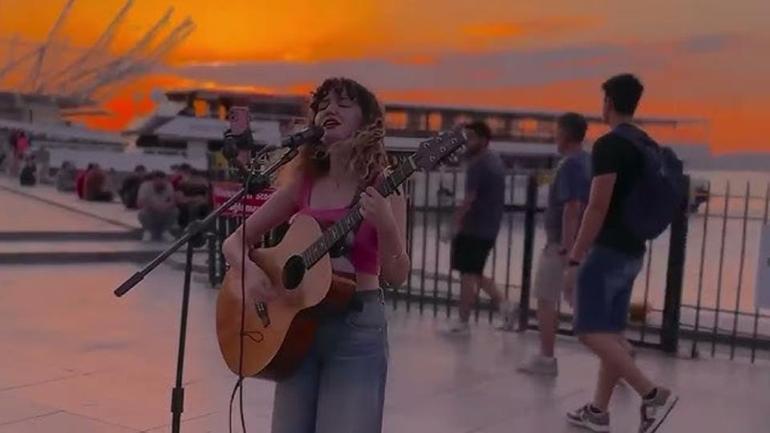 Genç müzisyen Eda Tatın sesini çaldılar