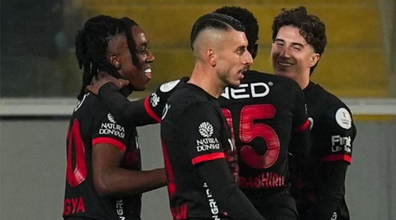 Gençlerbirliği – Trabzonspor maçında 14 yıl sonra bir ilk yaşandı