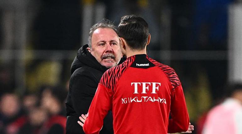 Sergen Yalçın: Yılın son derbisini kazandık