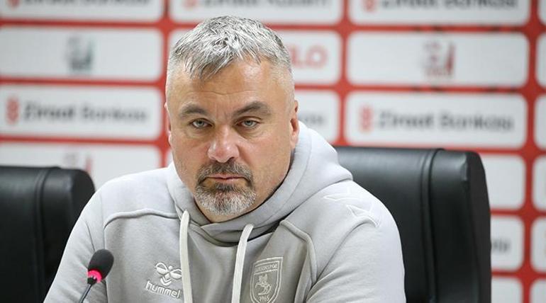 Thomas Reis: Musaba, farklı kulüpte forma giymeye devam edecek