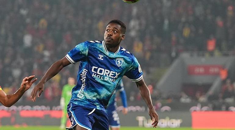 Thomas Reis: Musaba, farklı kulüpte forma giymeye devam edecek