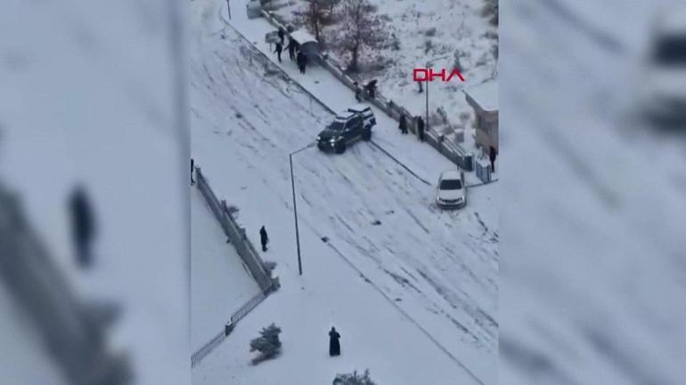 ADETA PUZ PİSTİ Biri ters döndü, diğeri kendini park etti...