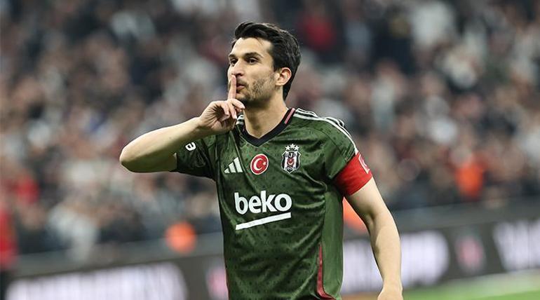 SON DAKİKA | Necip Uysal, futbolu bırakıyor