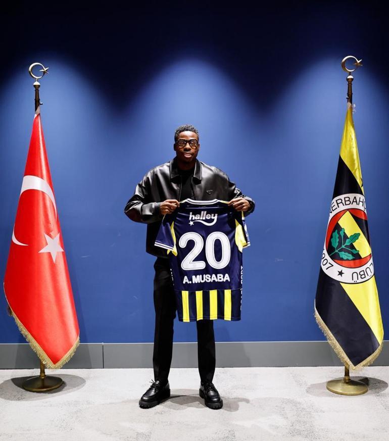 SON DAKİKA | Fenerbahçe, Musaba transferini resmen açıkladı