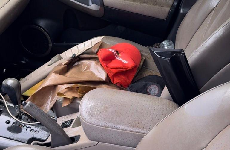 Cenazesi gölette bulunan Elif Kumalın aracında dikkat çeken detaylar