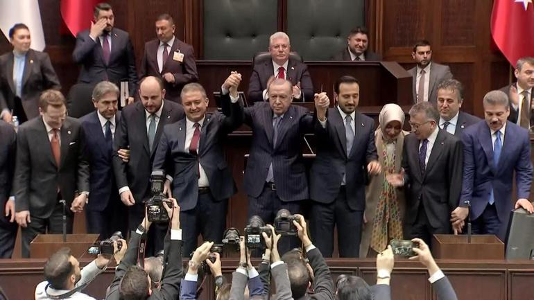 CHPden istifa eden Mersin Milletvekili Hasan Ufuk Çakır, AK Partiye geçti