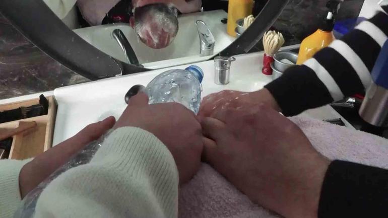  Berberlerde pet şişeyle tıraş dönemi