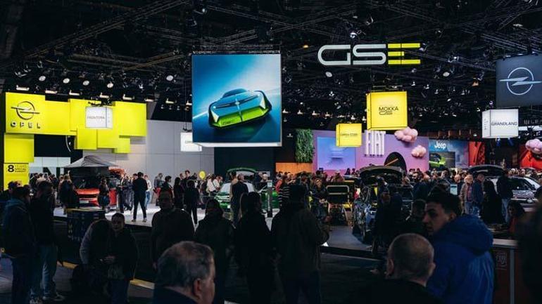Opel yeni ürünleriyle Brüksel Otomobil Fuarı’nda