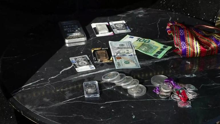 Altın ve gümüş doları tahtından mı etti