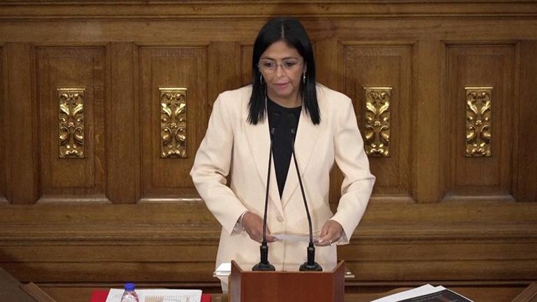 Venezuela liderinden Trumpa tepki: Ülkemi yöneten hükümet ve rehin bir Başkan var