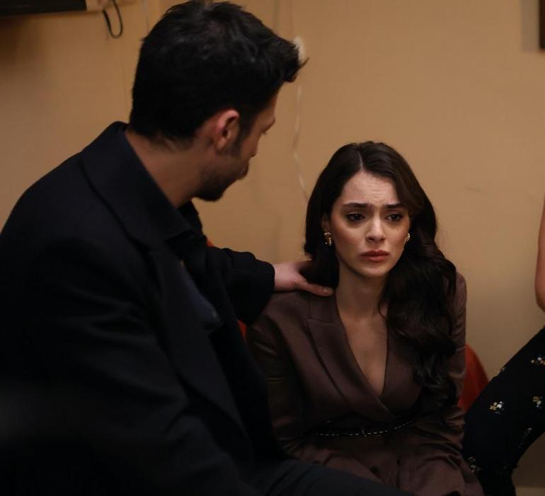 İNCİ TANELERİNDE DEV BULUŞMA Yılmaz Erdoğan yazdı, Ebru Gündeş söyledi