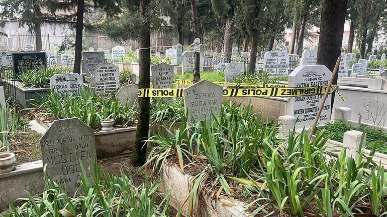  Bursa... Mezarlıkta, poşette gömülü halde cenin bulundu