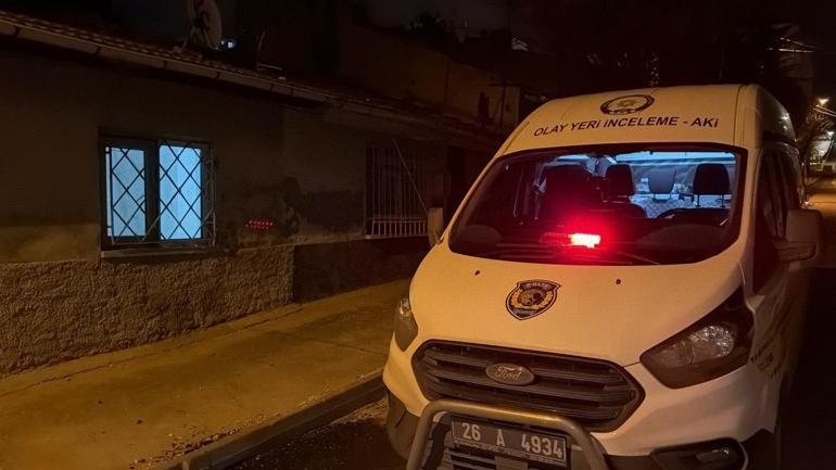 Tartıştığı arkadaşını bıçaklayarak öldürdü