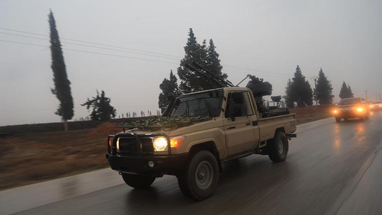 Terör örgütü SDG teslim bayrağı çekti Şara tek lider: İşte 14 maddelik anlaşma