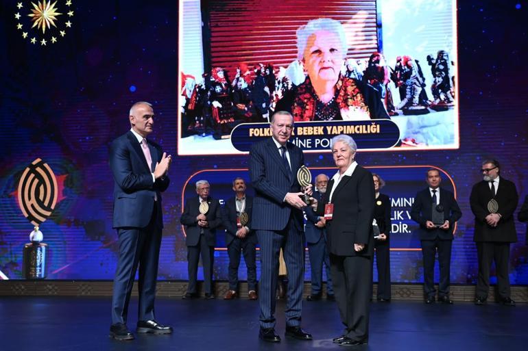  Yaşayan İnsan Hazineleri ve Özel Ödüller sahiplerini buldu