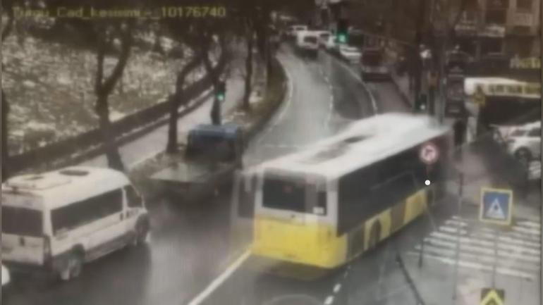 Esenler’deki İETT otobüsü kazası kamerada