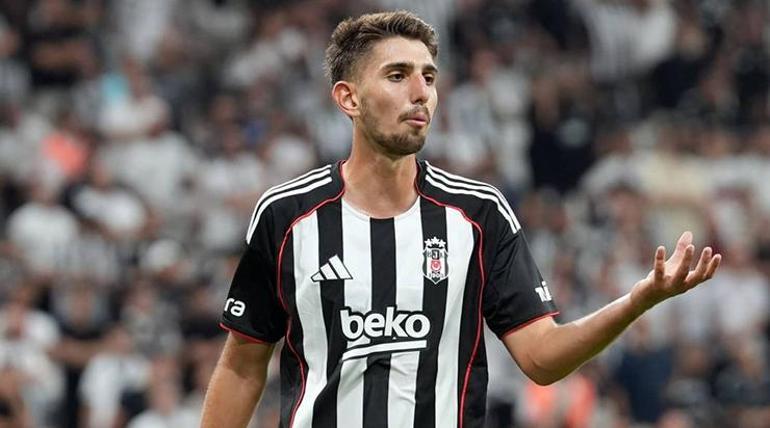 TRANSFER | Demir Ege Tıknaz, resmen Bragada İşte detaylar...