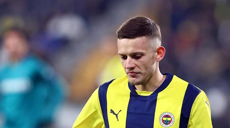 Sebastian Szymanski, Fenerbahçe’ye veda etti