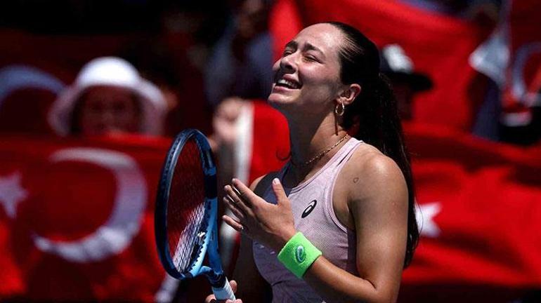 Maçın önüne geçti: Çirkin hareket Zeynepin rakibine taraftarlardan tepki