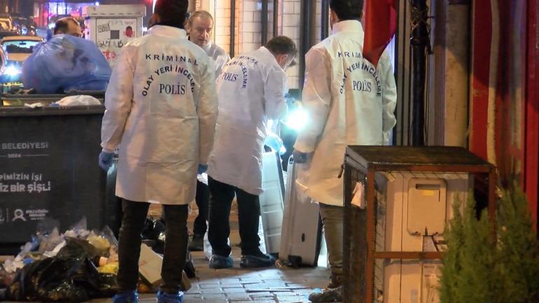SON DAKİKA CESEDİ BÖYLE TAŞIMIŞLAR: İstanbul Şişlide çöp konteynerinde başı olmayan kadın bulundu
