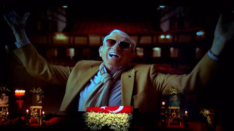  Gözyaşları içinde toprağa verildi