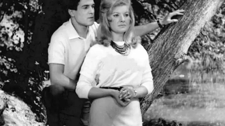 İZZET GÜNAY KİMDİR Yeşilçam Devi İzzet Günay Kaç Yaşında, Nereli Haldun Dormenin Cenaze Töreninde Fenalaştı İşte Oynadığı Filmler...