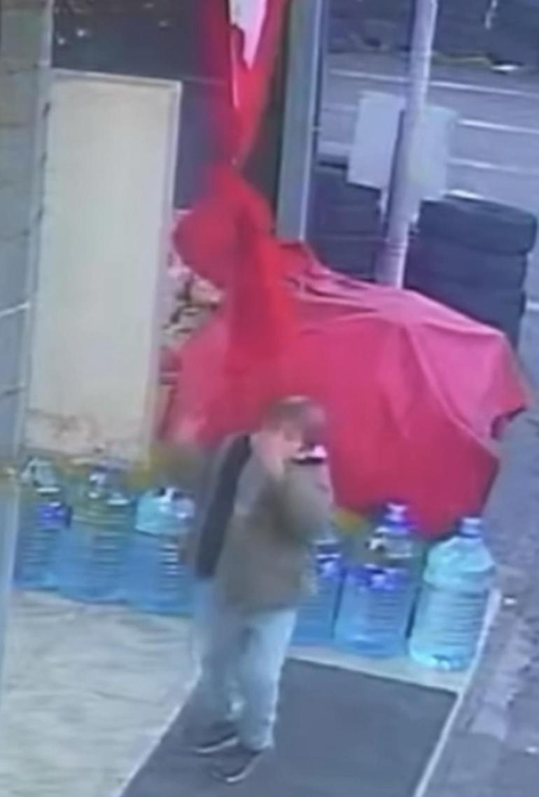  Bir öpücükle anlatılan vatan sevgisi