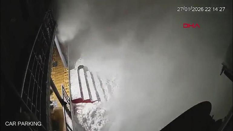 Hindistanda çığ felaketi ucuz atlatıldı