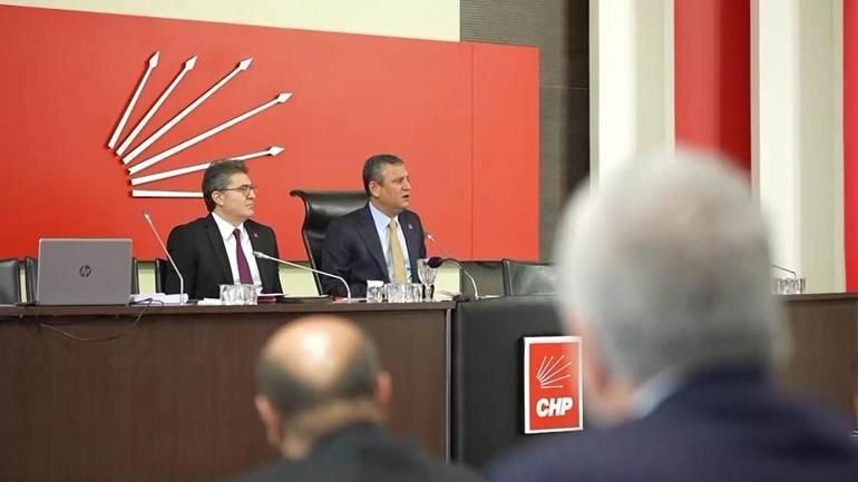 CHPde örgütler görevden alınacak mı