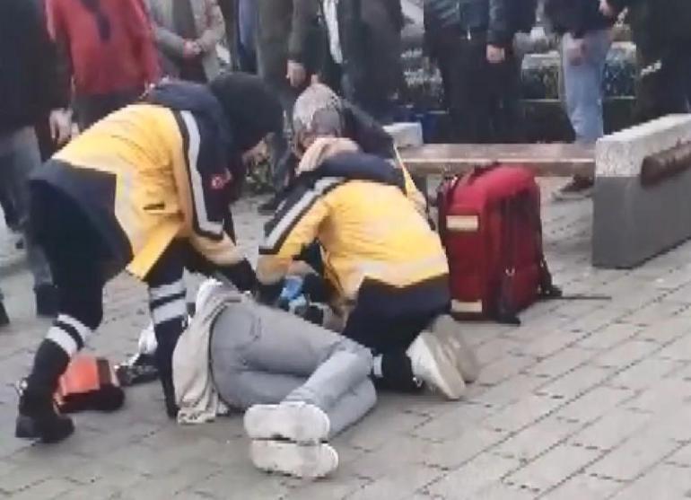 Mısır Çarşısının girişinde silahlı saldırı