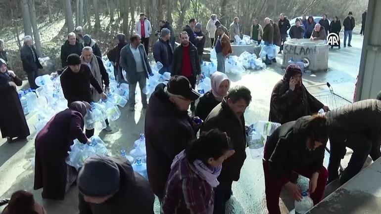 Ankarada su krizinde Yavaşa şok “Susuz kalan var mı” dedi, salonun yarısı el kaldırdı