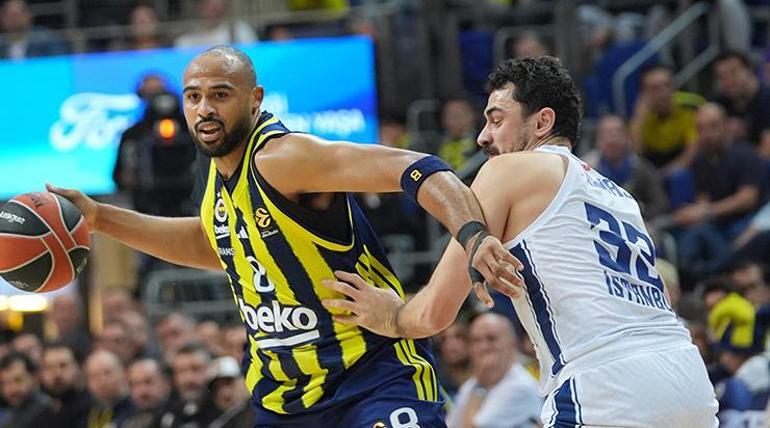 EuroLeaguedeki Türk derbisinde Fenerbahçe, Anadolu Efes’i mağlup etti