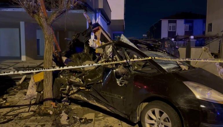 Kontrolden çıkan araç ortalığı savaş alanına çevirdi