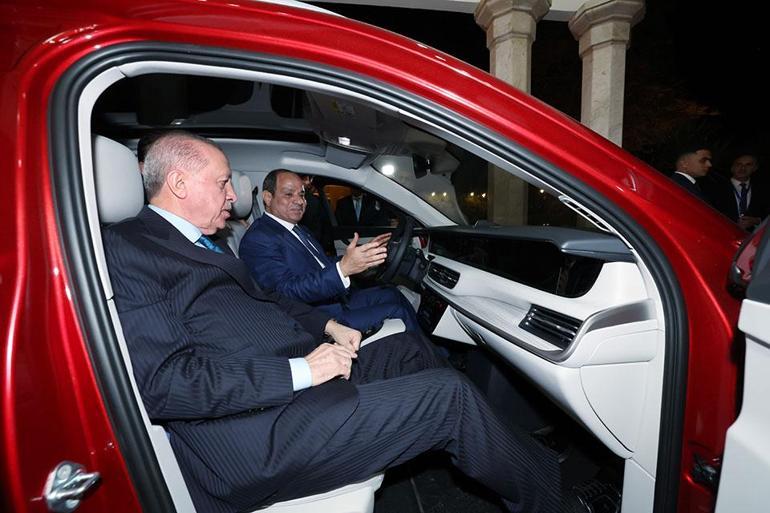 Cumhurbaşkanı Erdoğan, Sisiye Togg hediye etti