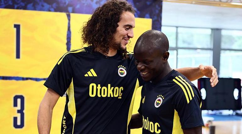 Fenerbahçe’nin UEFA listesi güncellendi