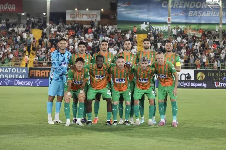 SÜPER LİG BEŞİKTAŞ ALANYASPOR CANLI YAYIN: Beşiktaş Alanyaspor maçı canlı izle linki | İşte İlk 11ler...