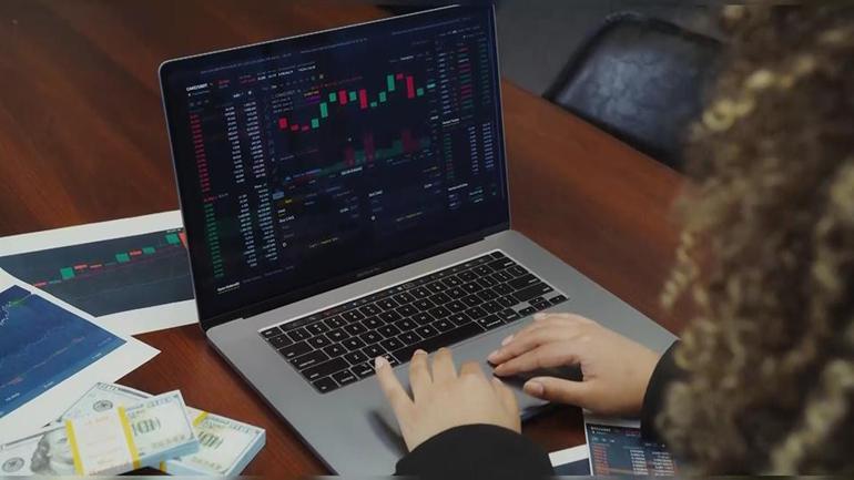 Sanal medya reklamıyla dolandırıcılık yapan 68 kişi yakalandı