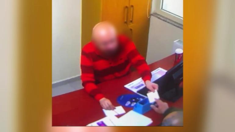 Doktorlar rüşvete yeni yıl zammı yapmış Suçüstü yakalanmışlardı