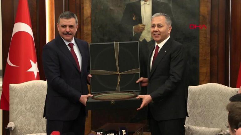 SON DAKİKA | Mustafa Çiftçi ve Akın Gürlekin yemin töreni öncesi Mecliste yumruklu kavga