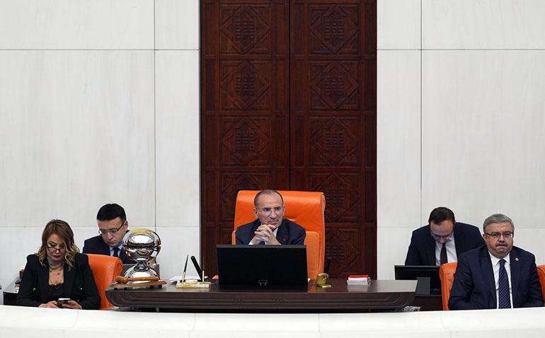 SON DAKİKA | Mustafa Çiftçi ve Akın Gürlekin yemin töreni öncesi Mecliste yumruklu kavga