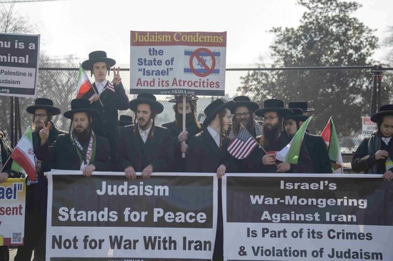 Netanyahu ziyaretine Beyaz Saray önünde protesto