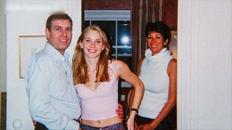 Kraliçe, oğlu için devreye mi girdi Epstein skandalında 7 milyon sterlin ödedi iddiası