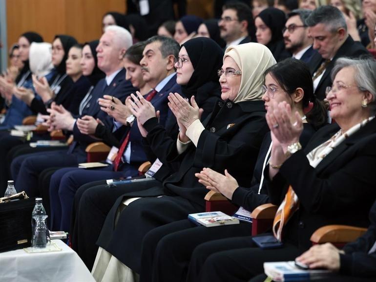  Kütüphane okulların kalbidir, ruhudur, can damarıdır