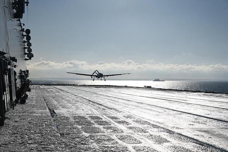  Bayraktar TB3 SİHAdan gövde gösterisi