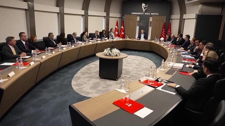 CHP MYK Hasbi Dedeyi ihraç edecek mi