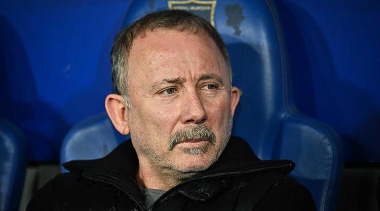 Sergen Yalçın: Beşiktaş ciddi değişimin ilk bölümünü yaşadı