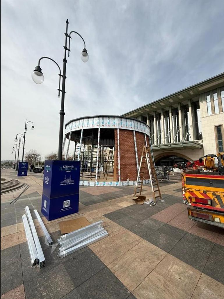 KÜLLİYE’DE İFTAR YAYINI